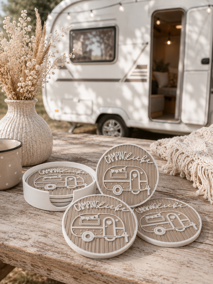 Camping Untersetzer Set mit Halter | 4 Untersetzer Wohnwagen Camper Vanlife | Campingliebe Geschenk für Camper Wohnmobil