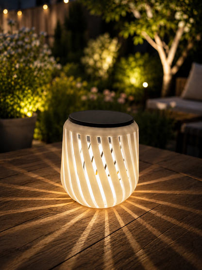 Solar Laterne LED warmweiß, Gartenfackel für 10 mm Holzstab, Gartenleuchte wetterfest, Balkon Terrasse Deko, Geschenkidee